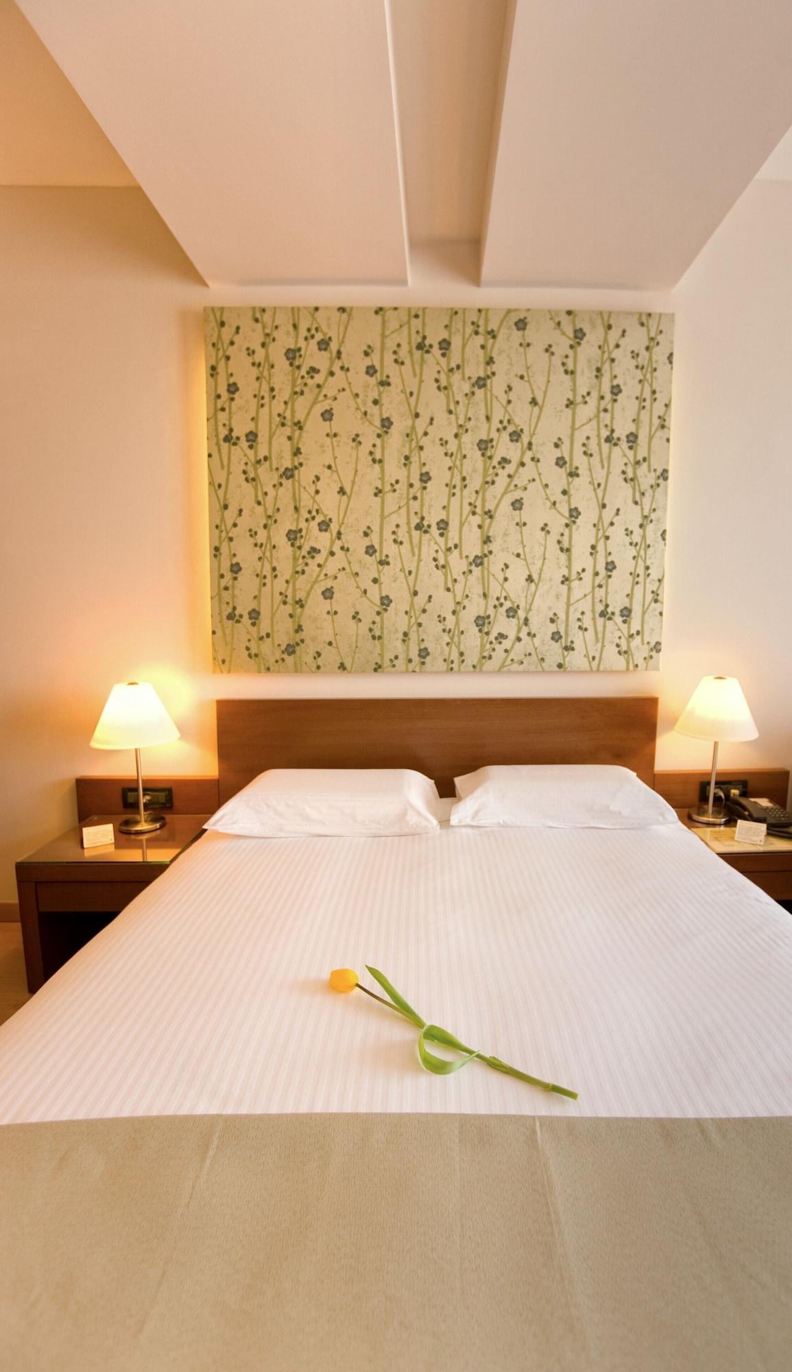 Pharae Palace Kalamata Ngoại thất bức ảnh
